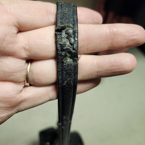 Purse - Picture 2 of 2